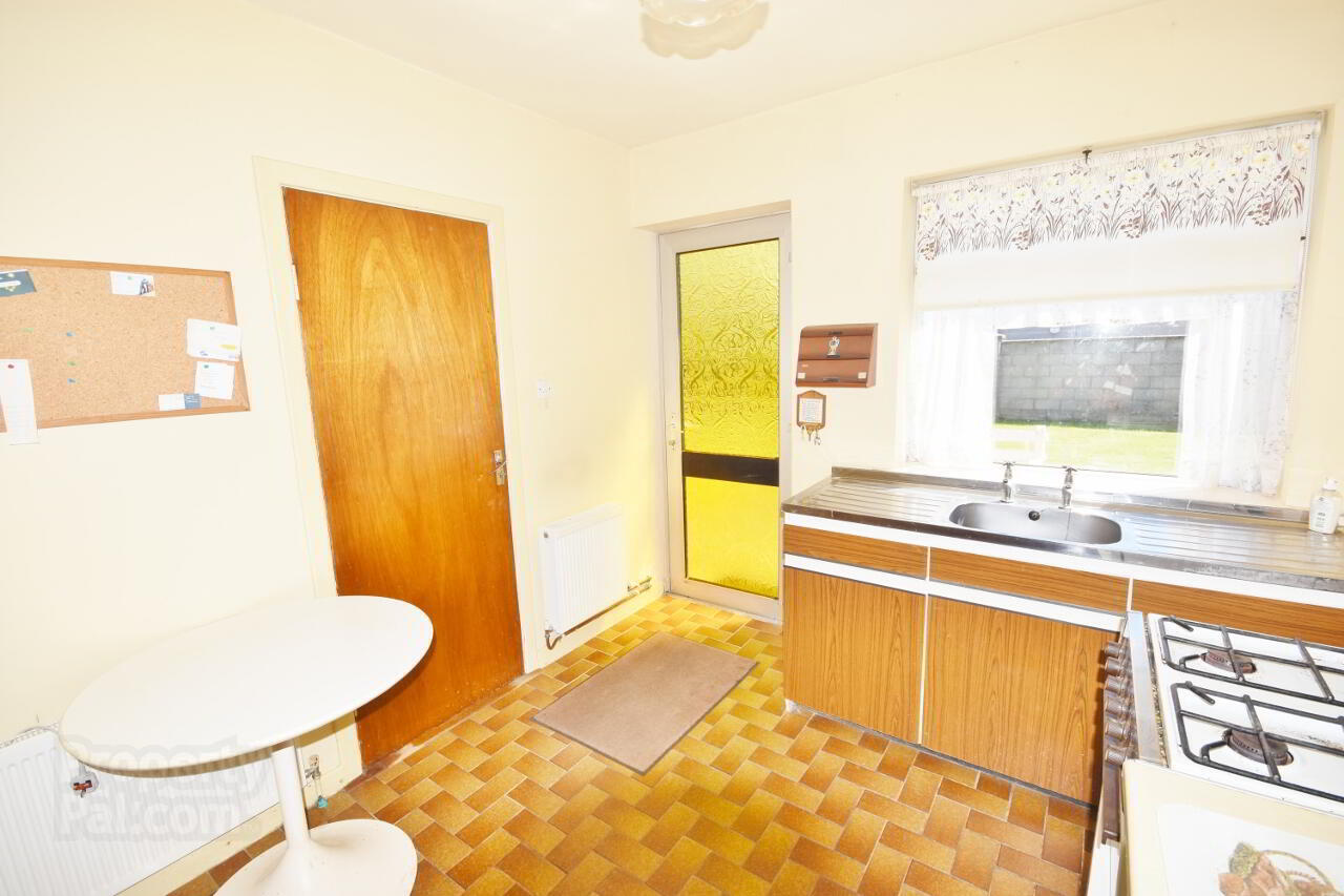 10 Luachra Road 16 of 29