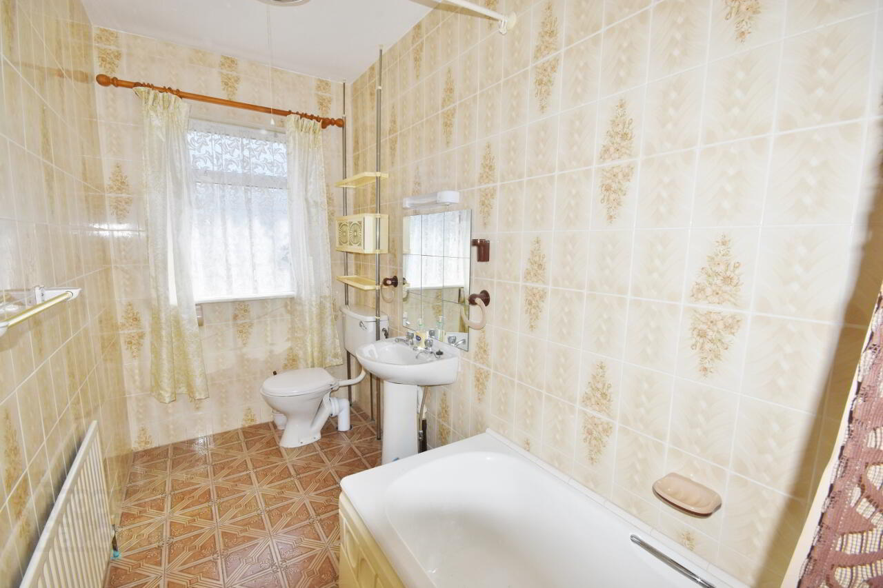 10 Luachra Road 18 of 29