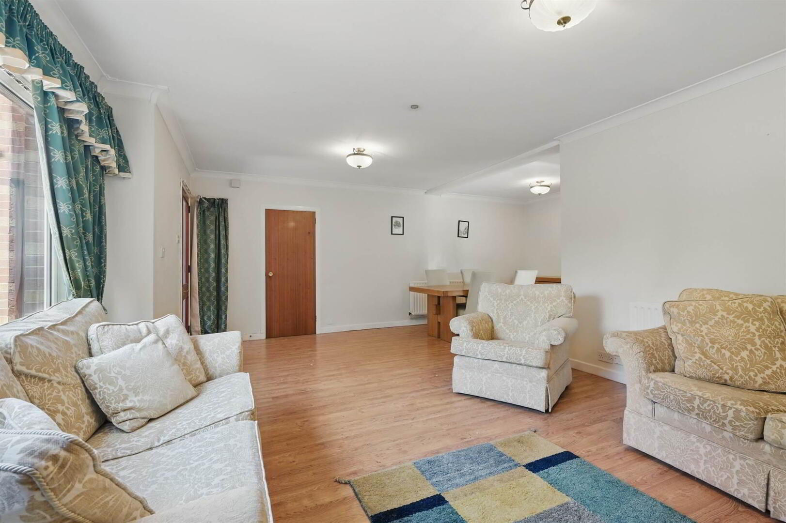 Apt 1, 64 Osborne Park 6 of 16