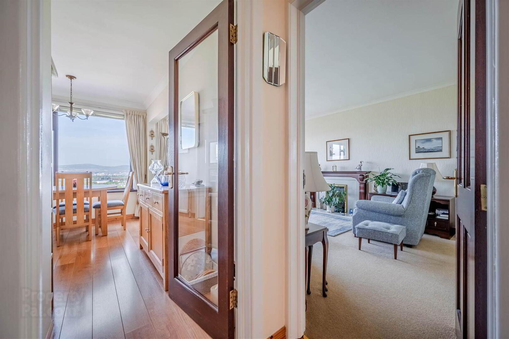 8 Beechgrove Rise 6 of 30