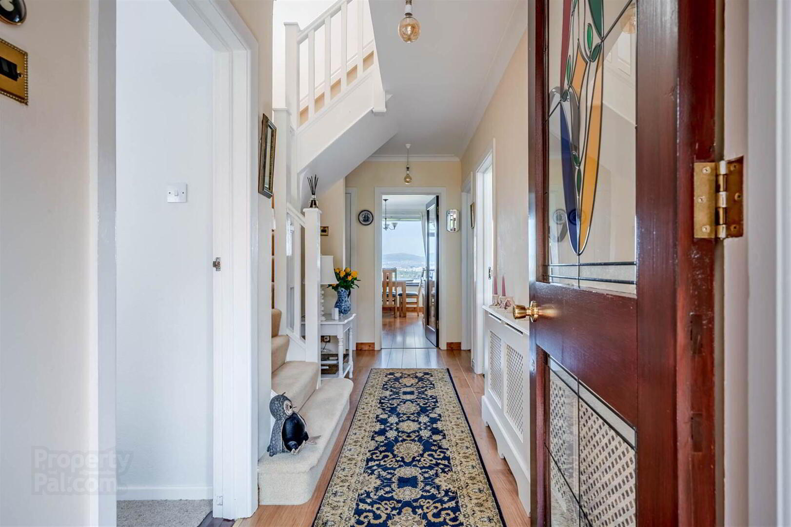 8 Beechgrove Rise 4 of 30