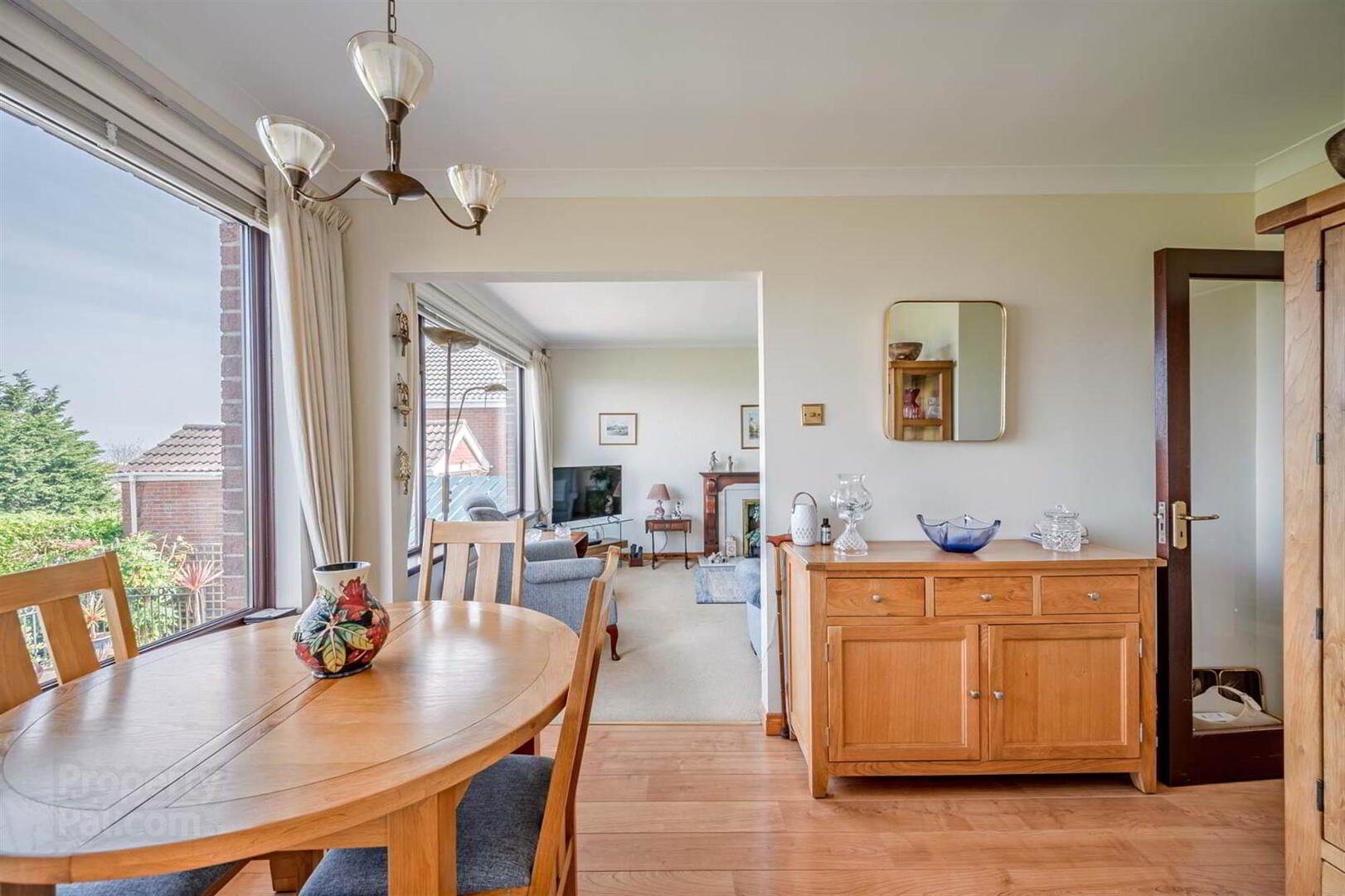 8 Beechgrove Rise 11 of 30