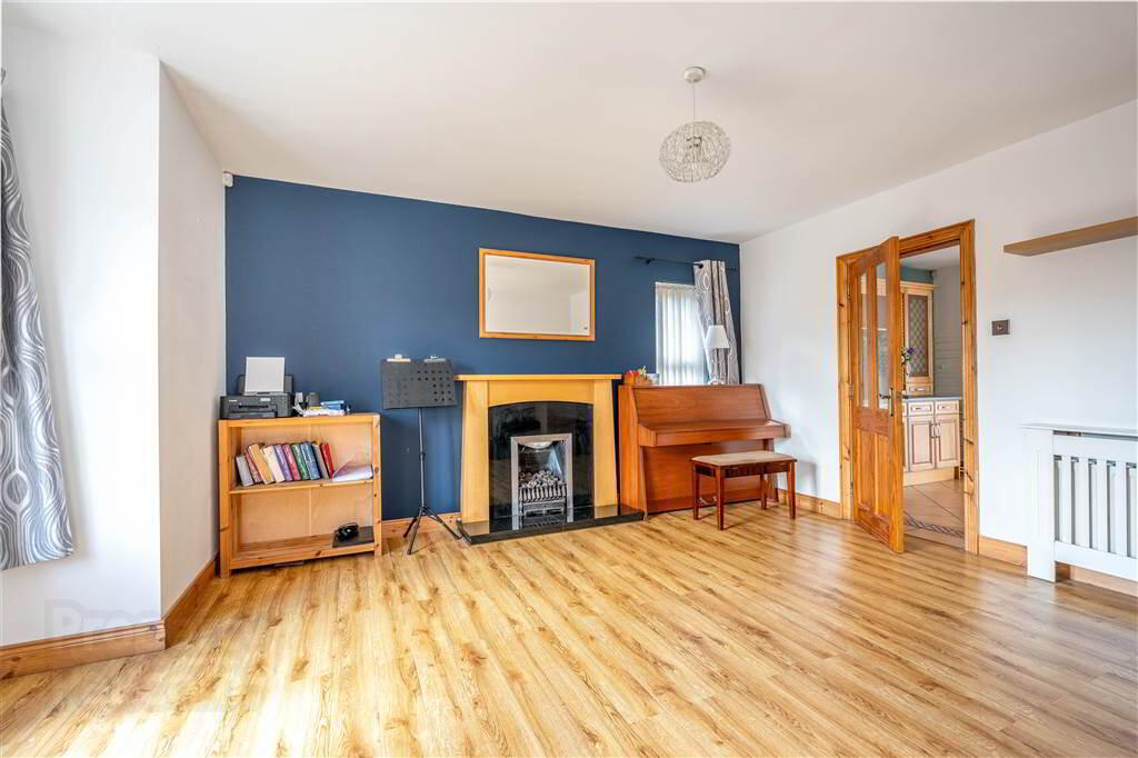 2 Orchard Way 9 of 37