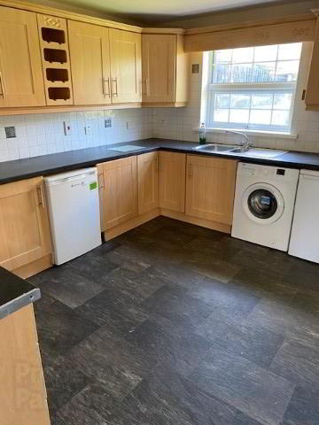 8 Rosskeen Park 1 of 6