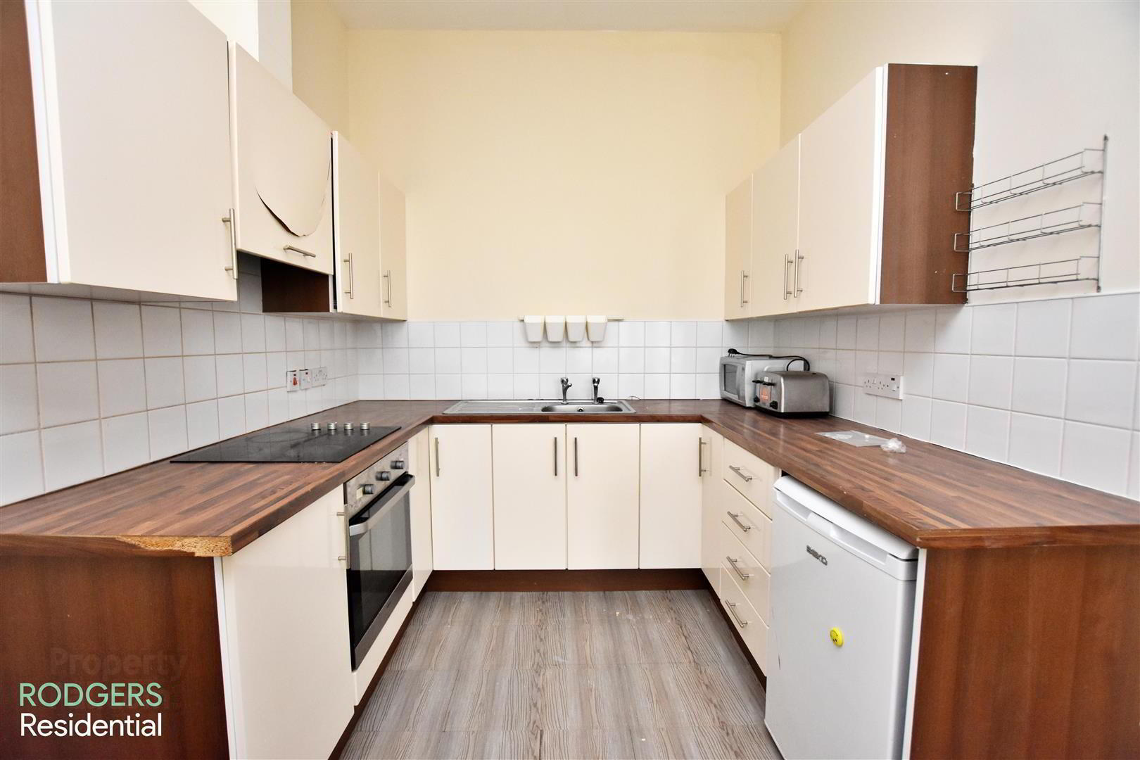 Apartments (x4), 230 Antrim Road 4 of 10