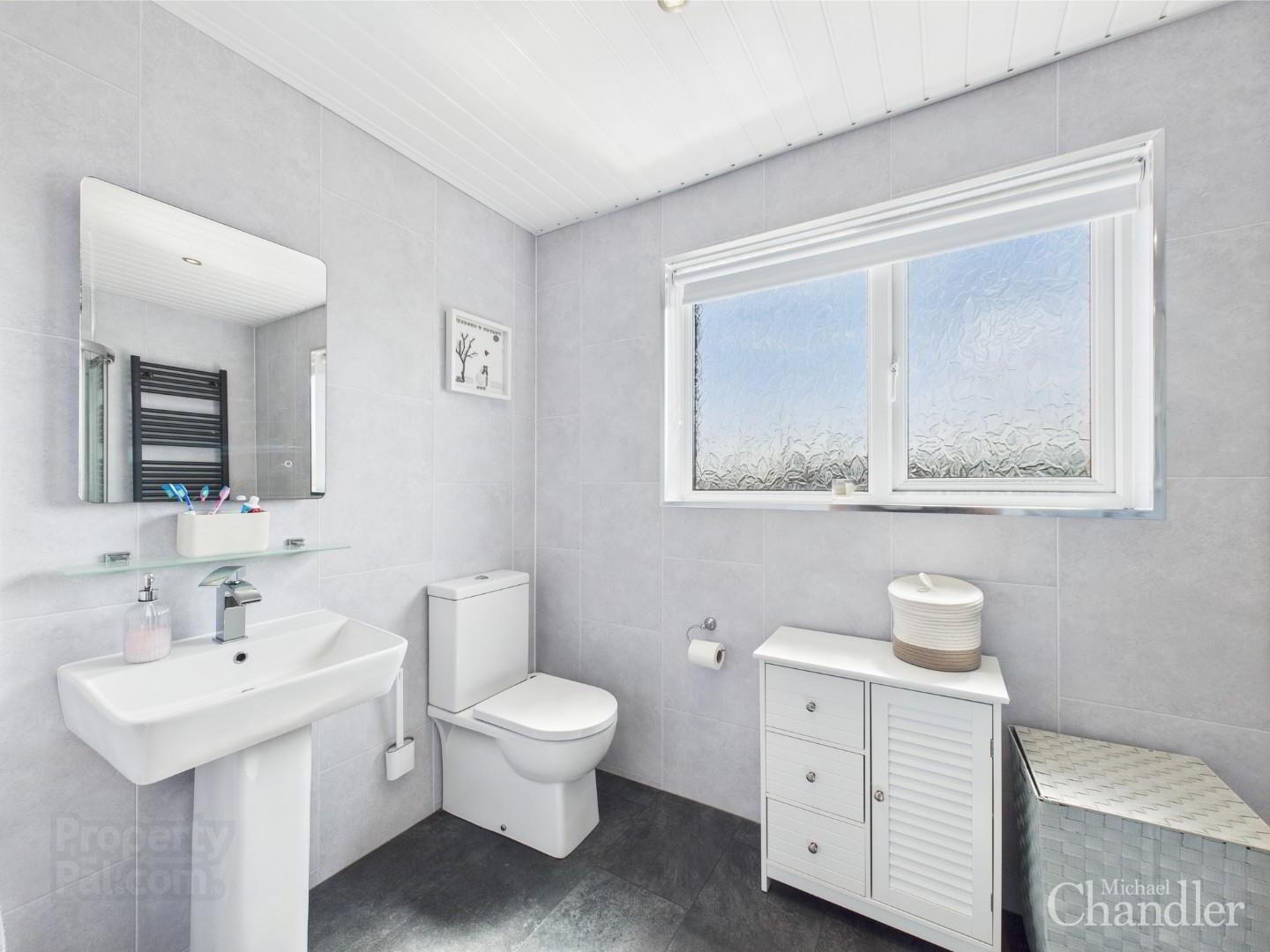 3 Baronscourt Mews 15 of 24