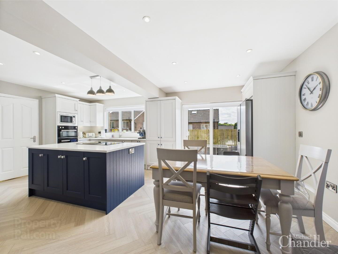 3 Baronscourt Mews 8 of 24