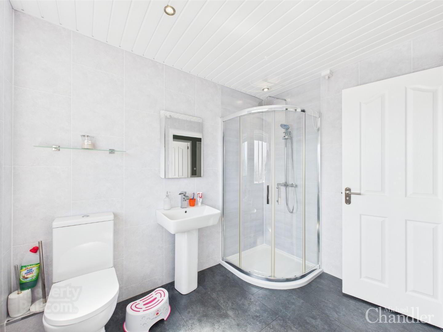 3 Baronscourt Mews 21 of 24