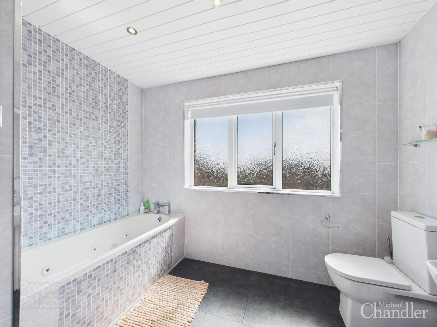 3 Baronscourt Mews 20 of 24