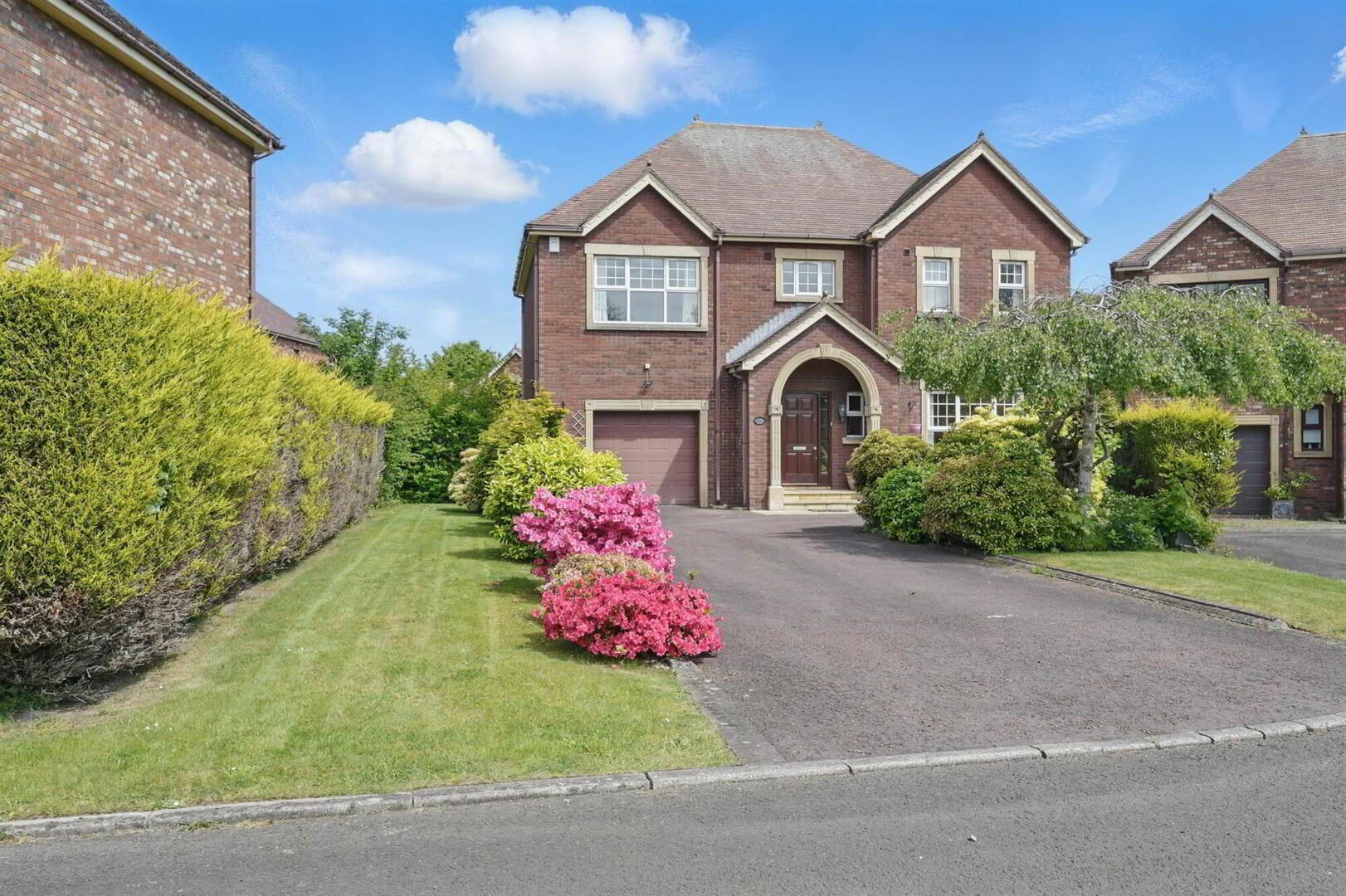 28 Abbeydene Manor 1 of 26