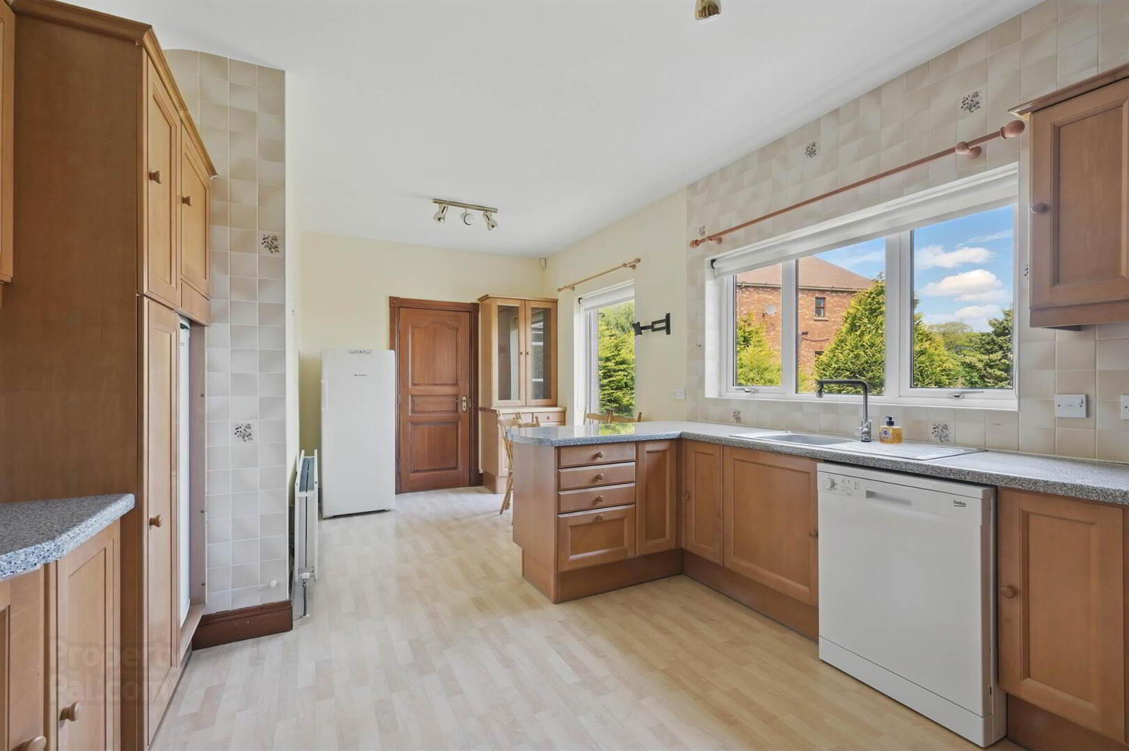 28 Abbeydene Manor 12 of 26