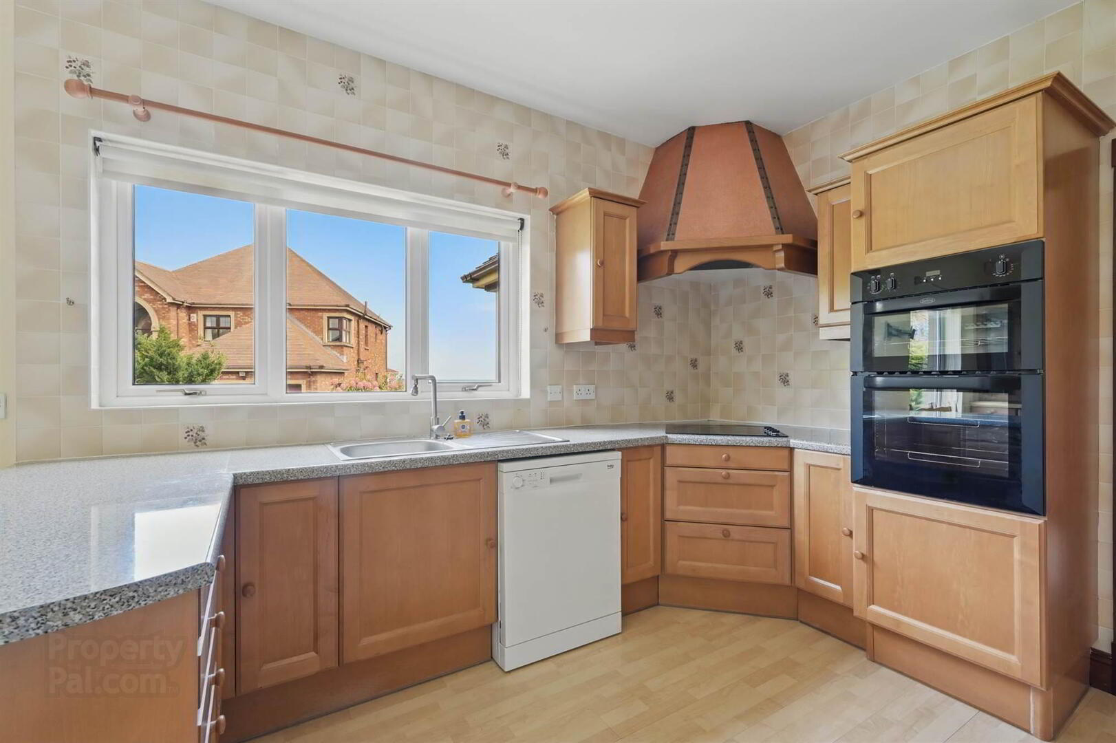 28 Abbeydene Manor 10 of 26