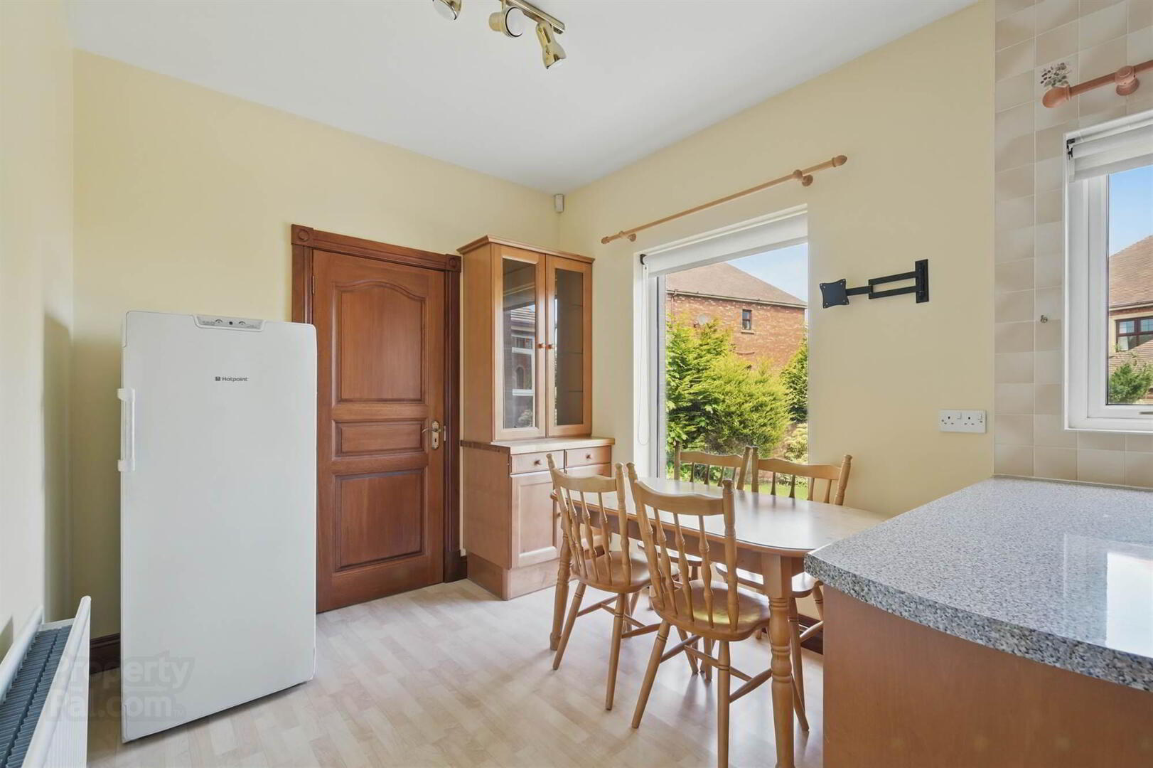 28 Abbeydene Manor 11 of 26