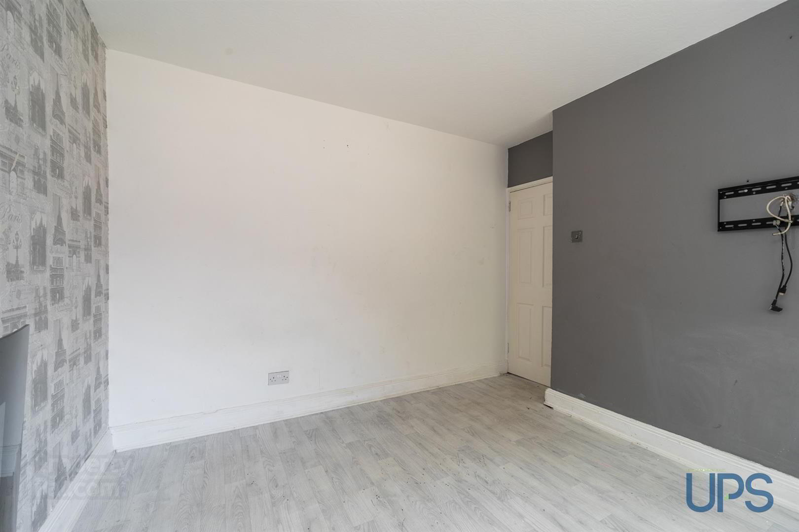 21 Stockmans Crescent 8 of 28