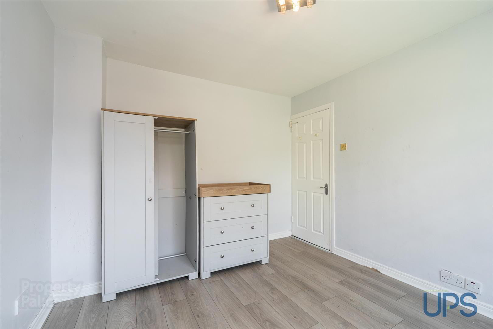 21 Stockmans Crescent 19 of 28