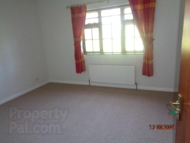 245 Moorfields Road 5 of 10