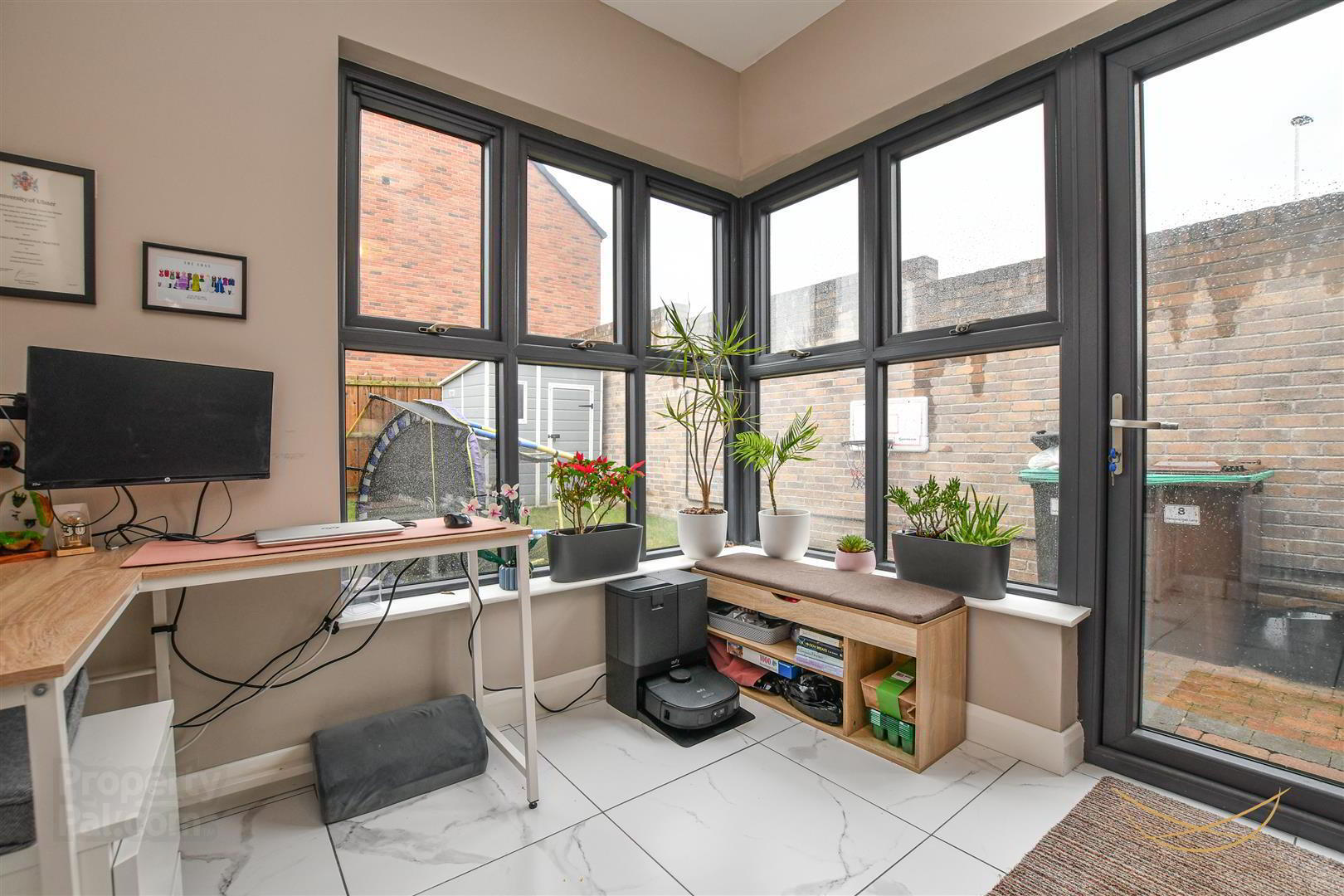 8 Hansons Hall Lane 20 of 39