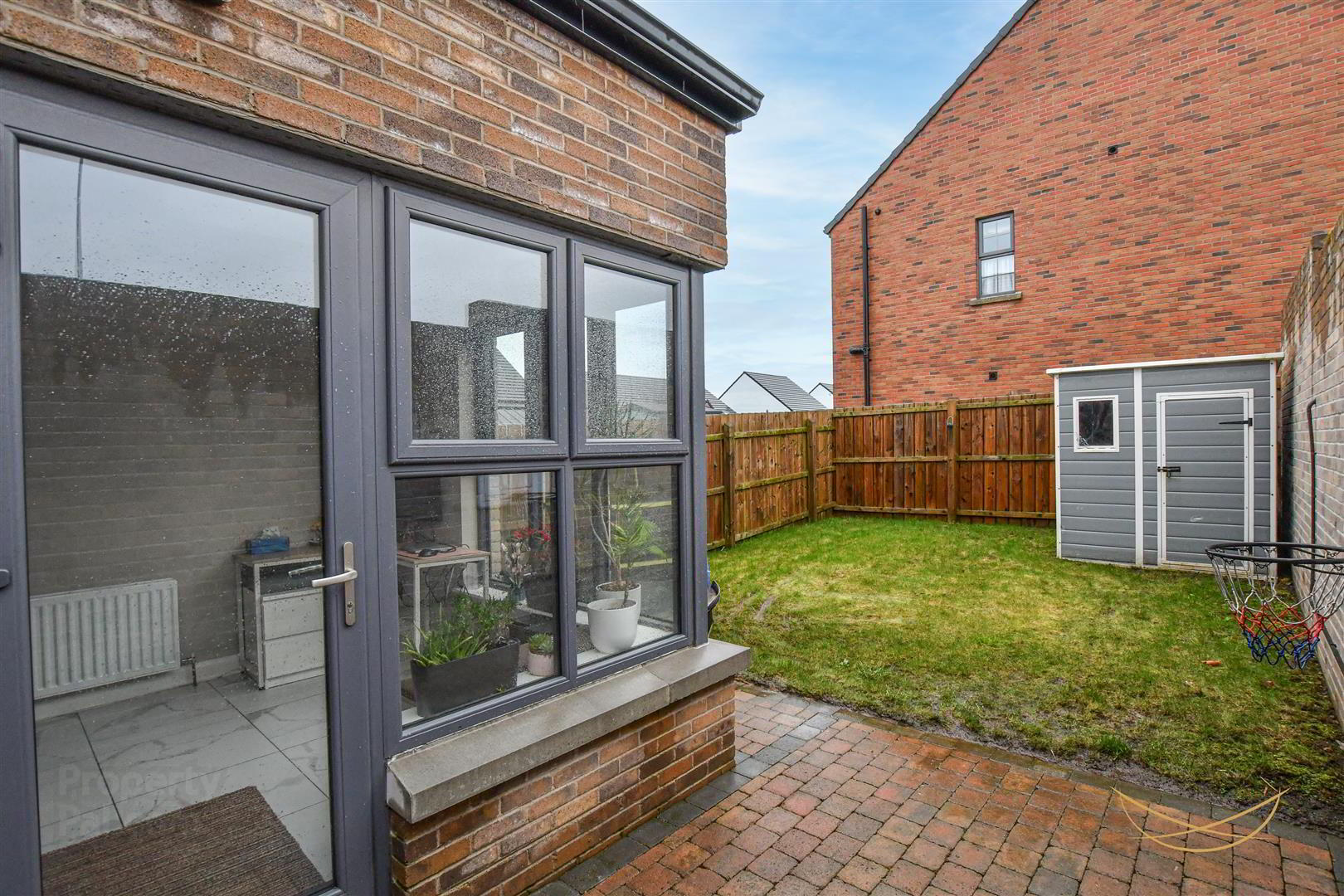 8 Hansons Hall Lane 34 of 39