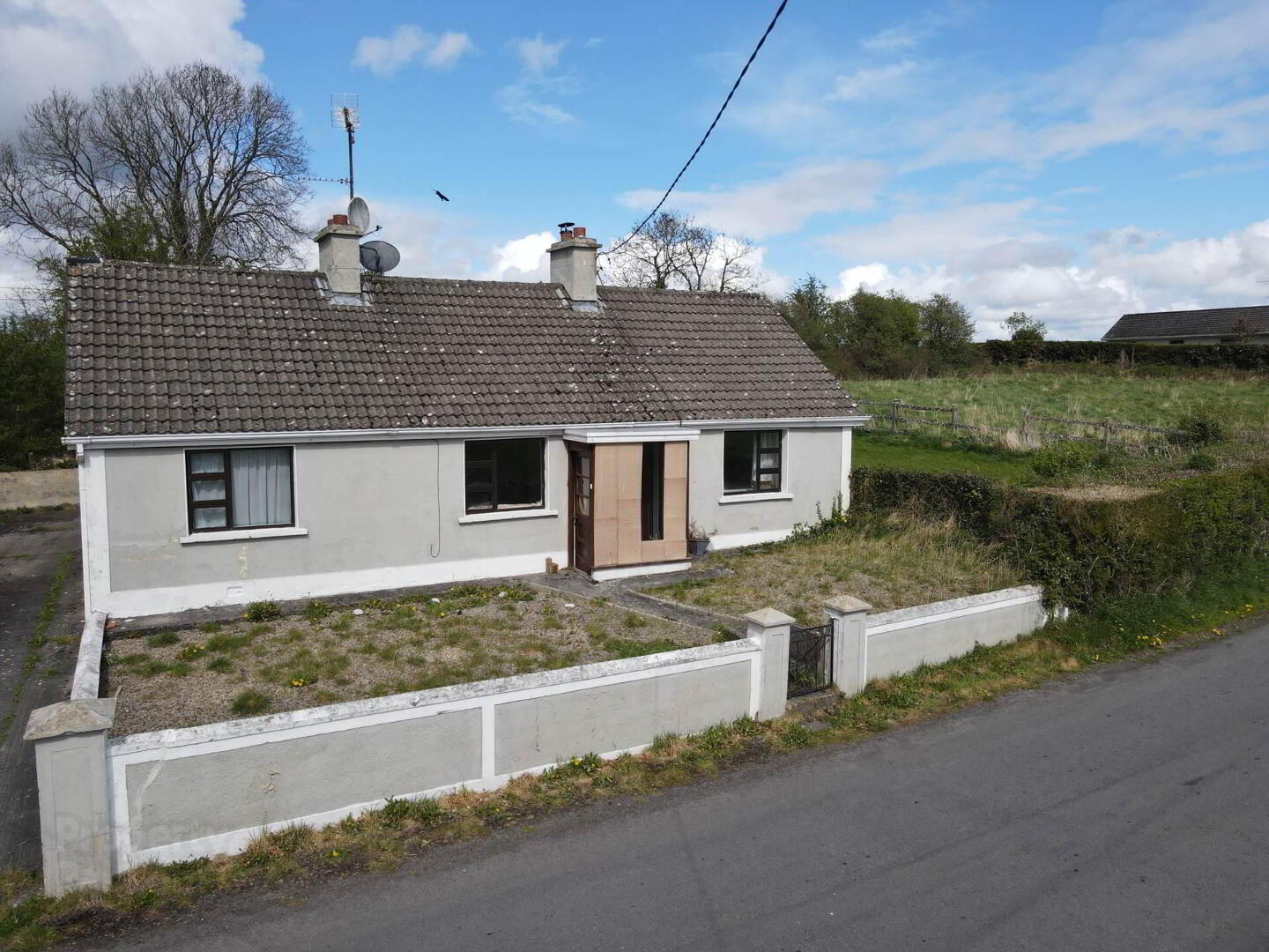 property description image
