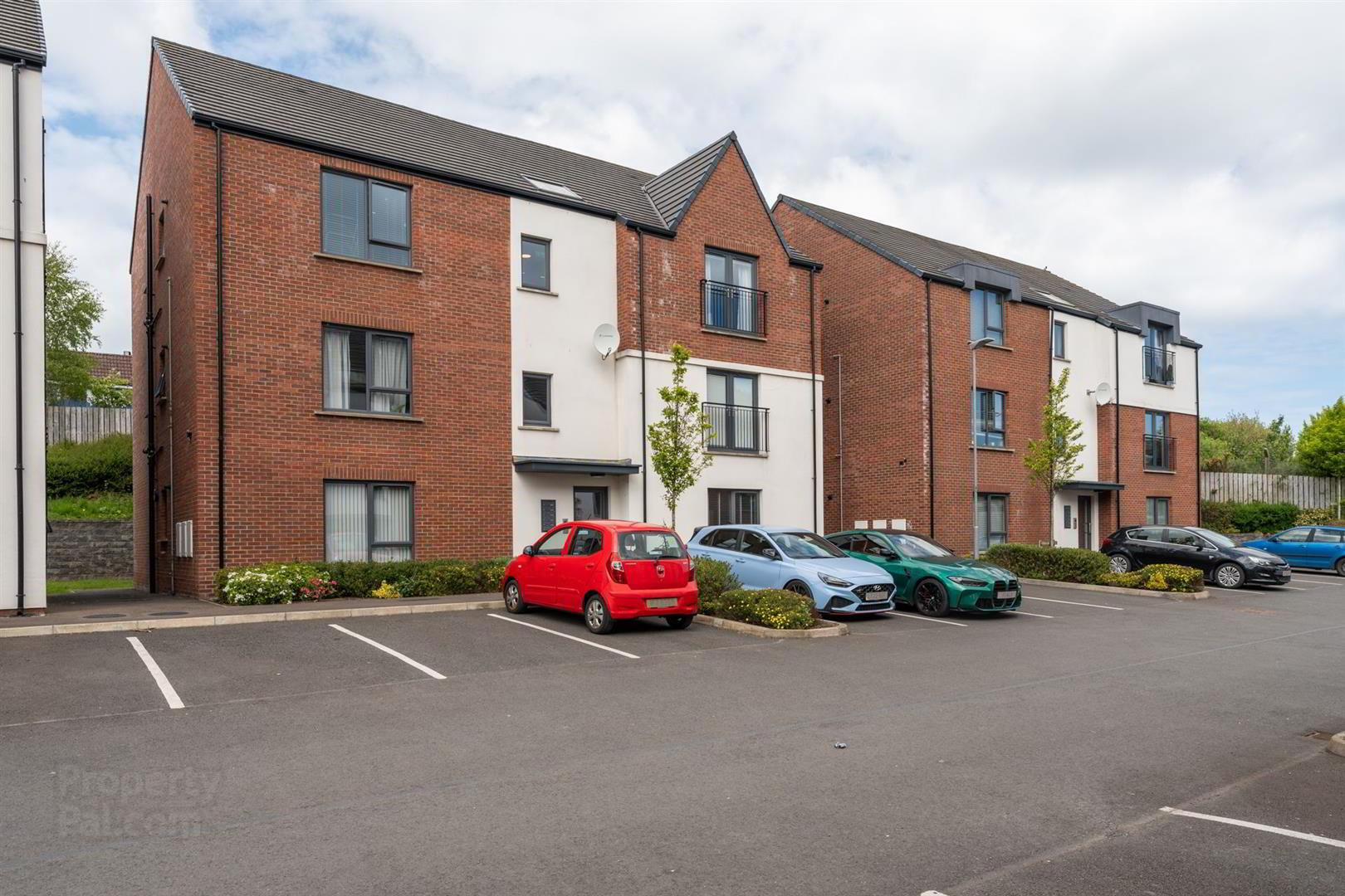 Apt, 30 Faulkner Road 1 of 19