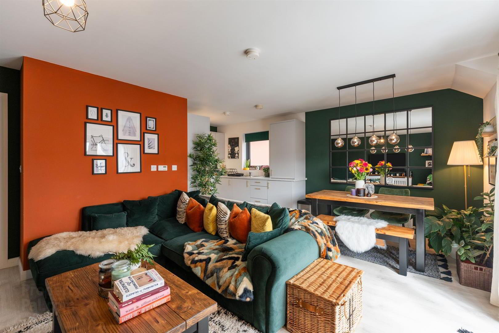 Apt, 30 Faulkner Road 8 of 19
