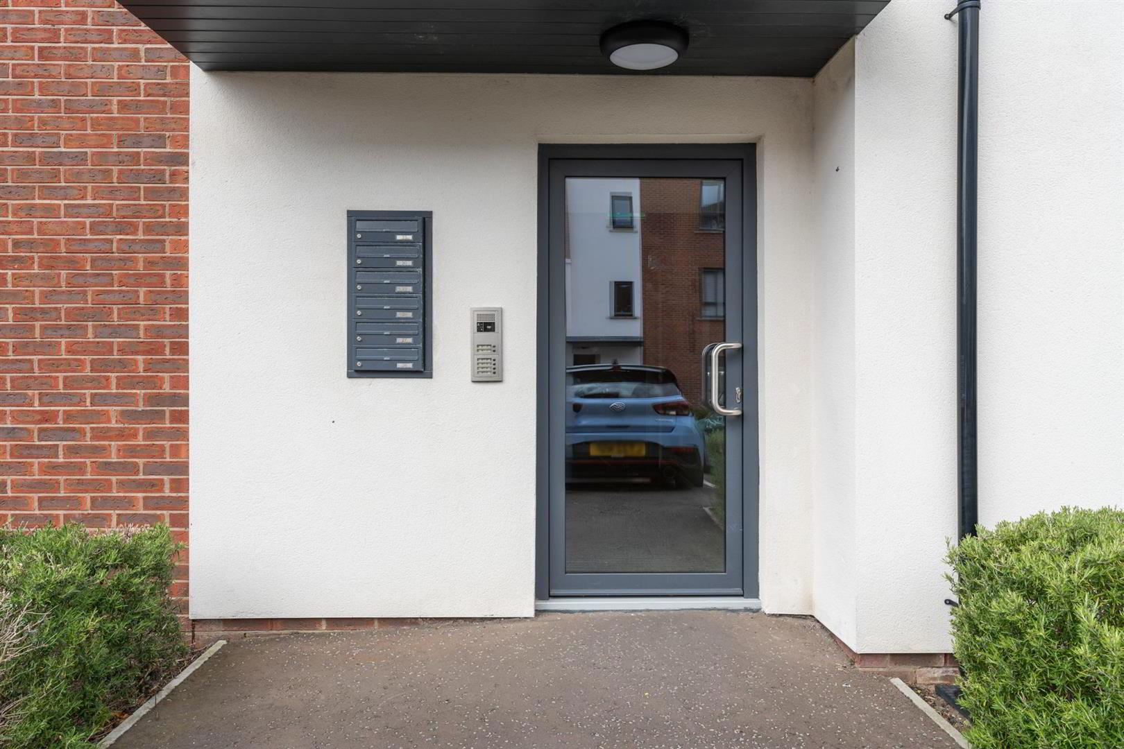 Apt, 30 Faulkner Road 4 of 19
