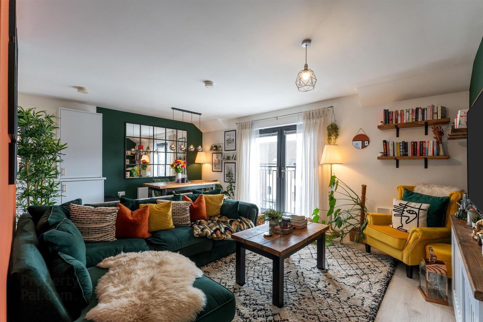 Apt, 30 Faulkner Road 7 of 19