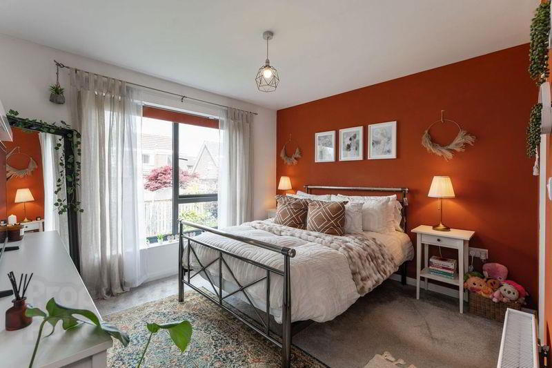 Apt, 30 Faulkner Road 15 of 19