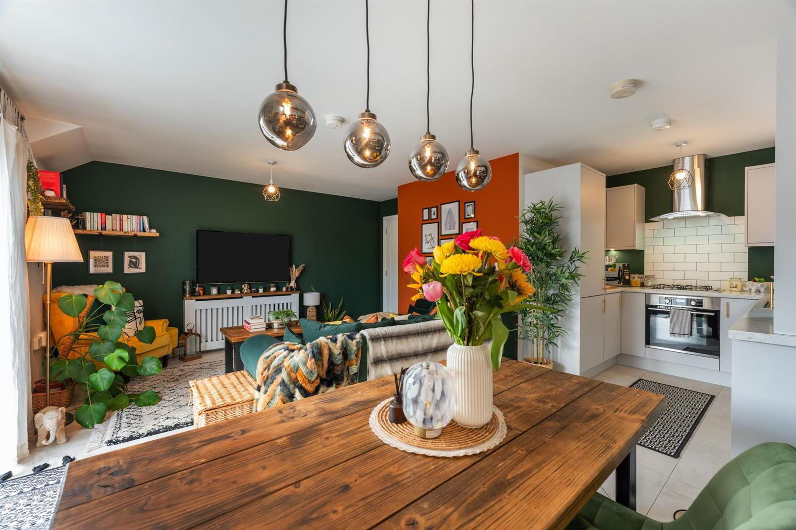 Apt, 30 Faulkner Road 9 of 19