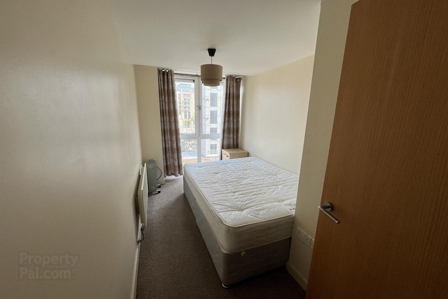 Apt 3, Shaftesbury Court 11 of 13