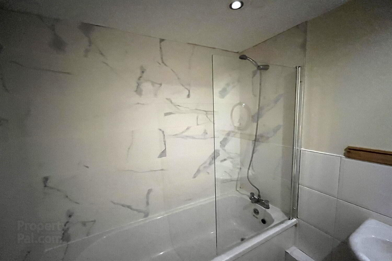 Apt 3, Shaftesbury Court 13 of 13