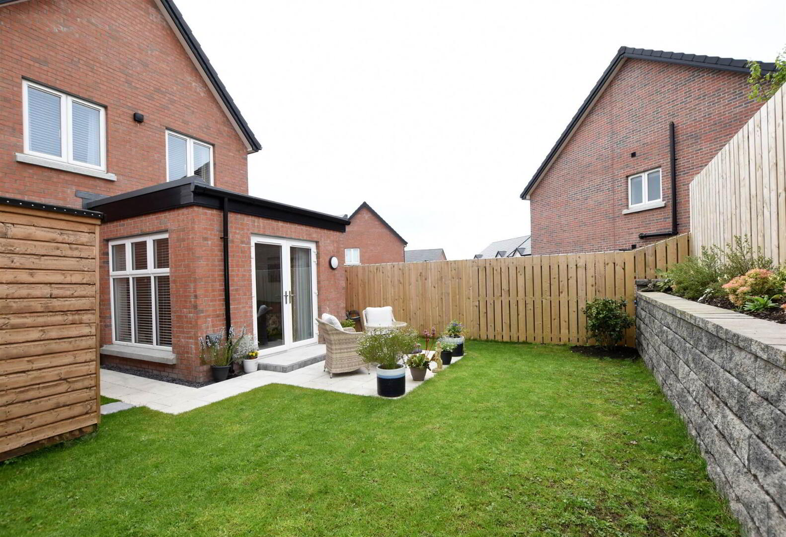 2 Oak Meadow Green 19 of 19