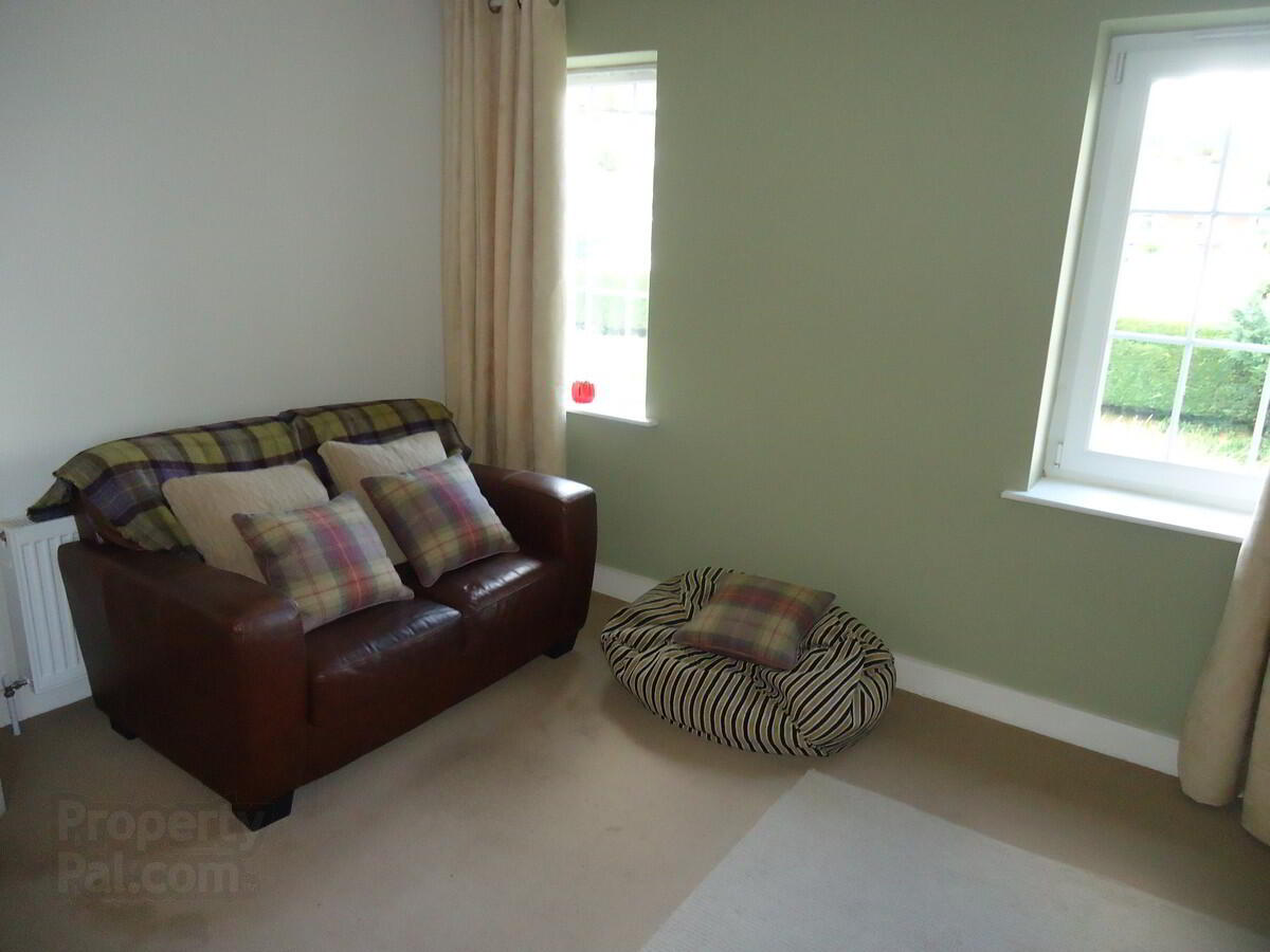 6 Devenish Manor 3 of 8