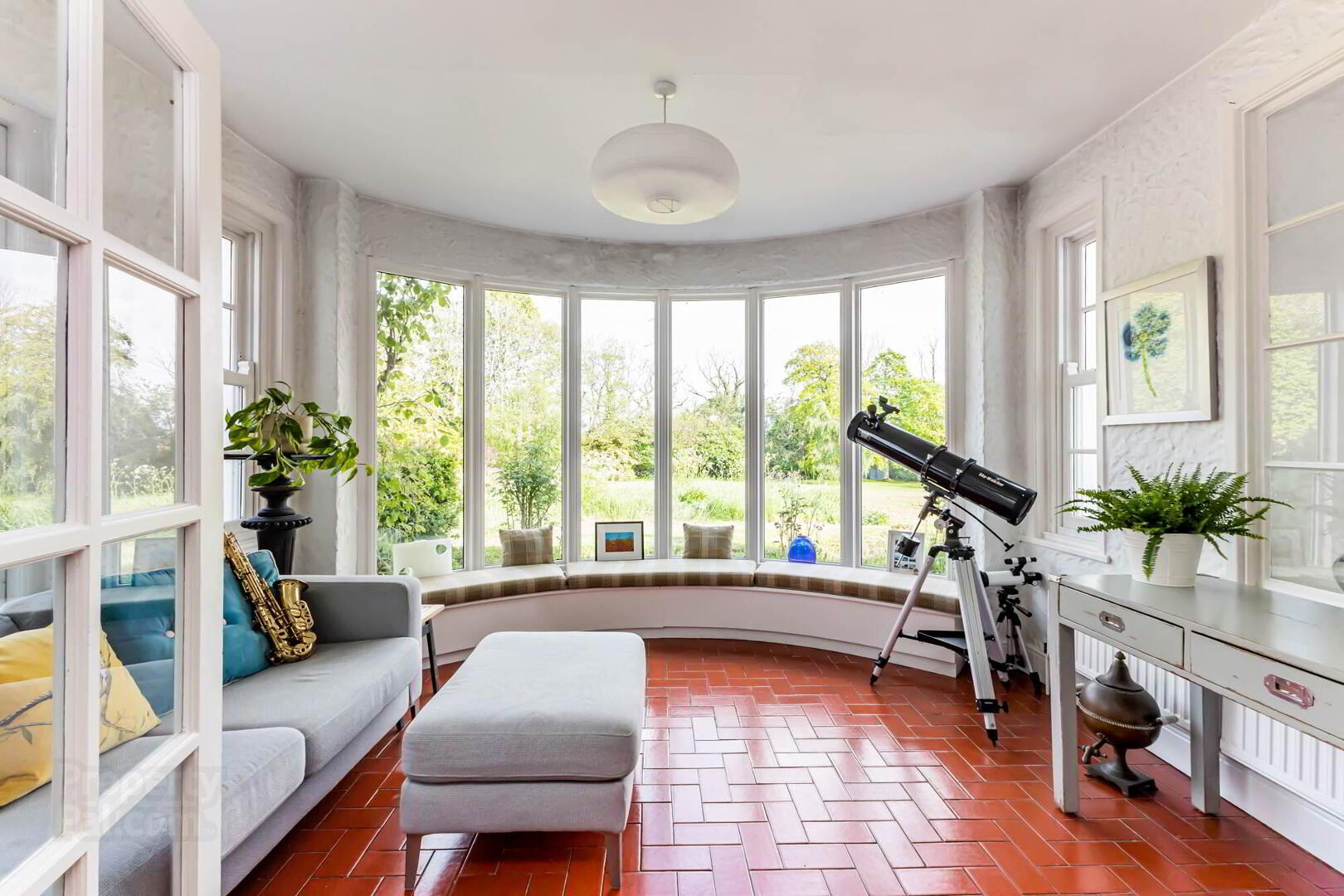 Riverview House, 13 Dagger Road 7 of 32