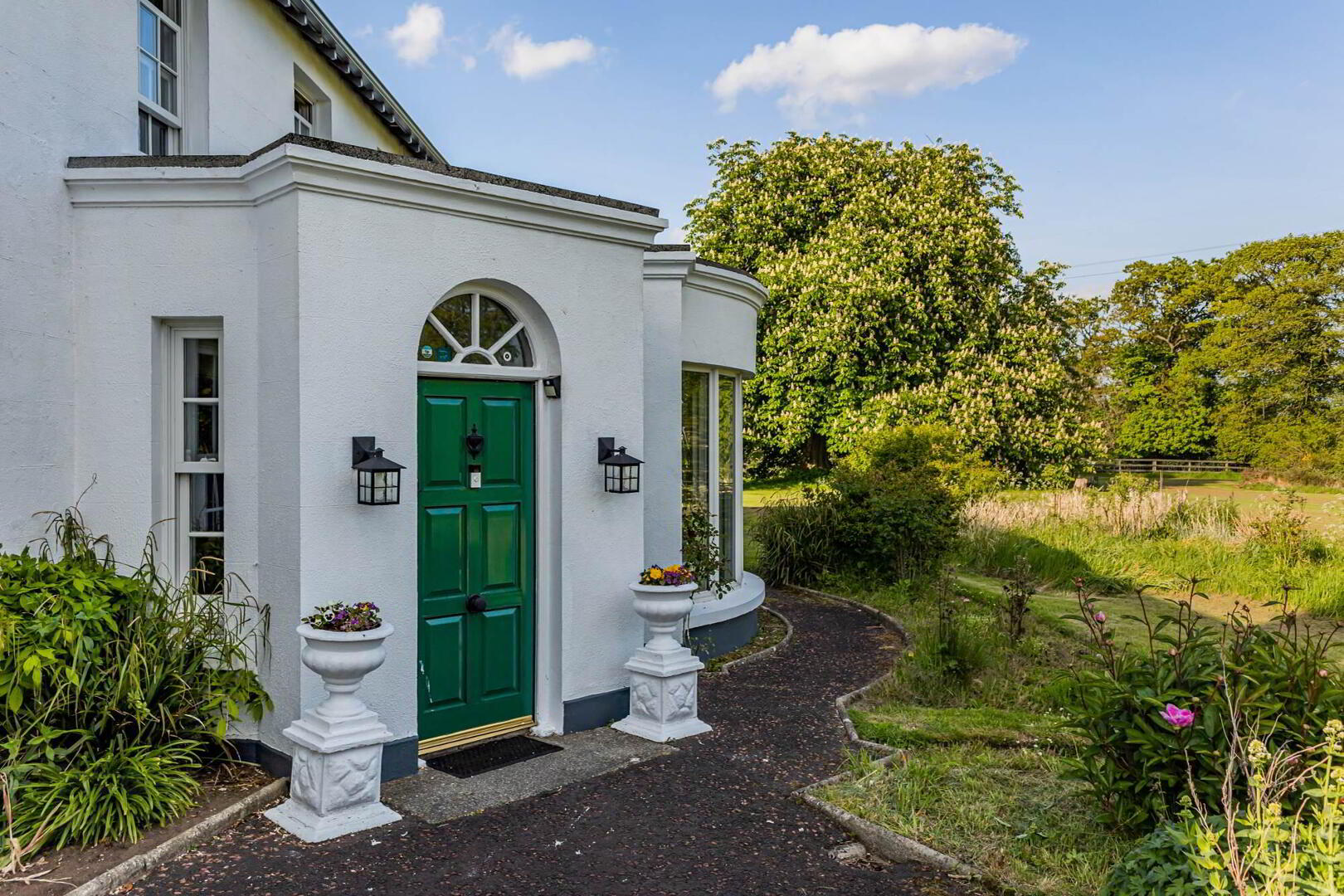 Riverview House, 13 Dagger Road 4 of 32