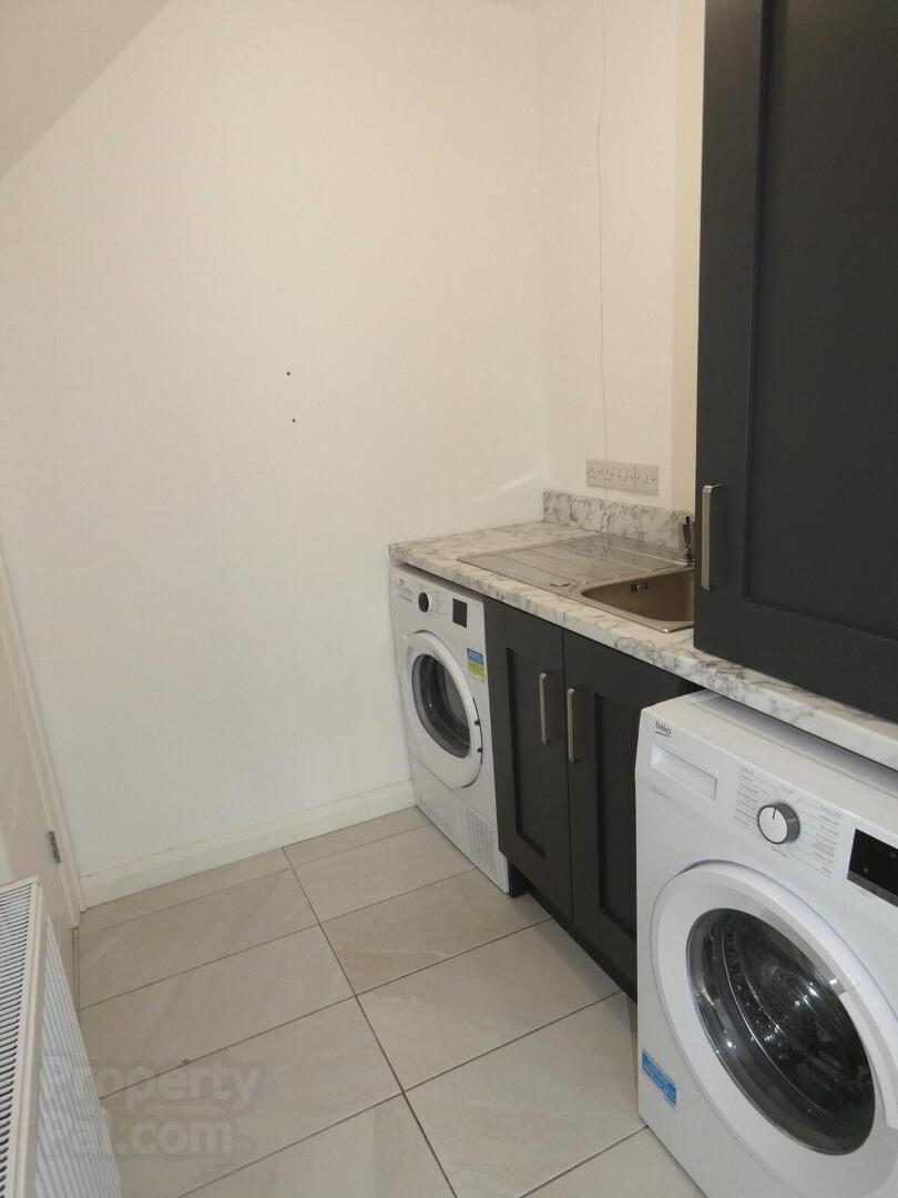 3 Millbrooke Avenue 14 of 31