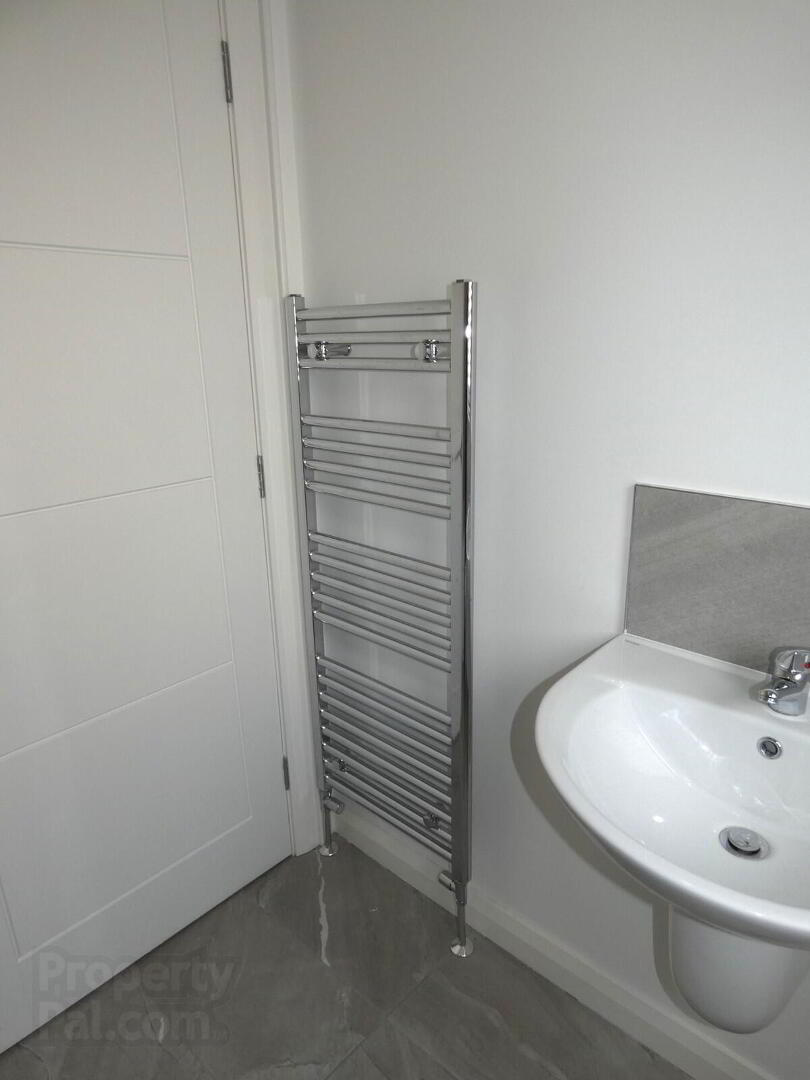 3 Millbrooke Avenue 27 of 31