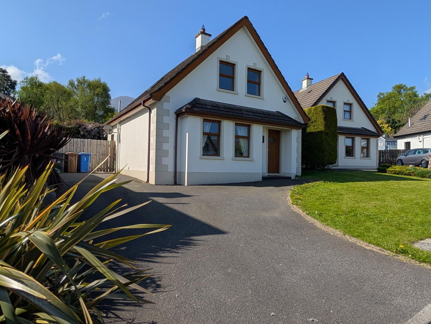 property description image