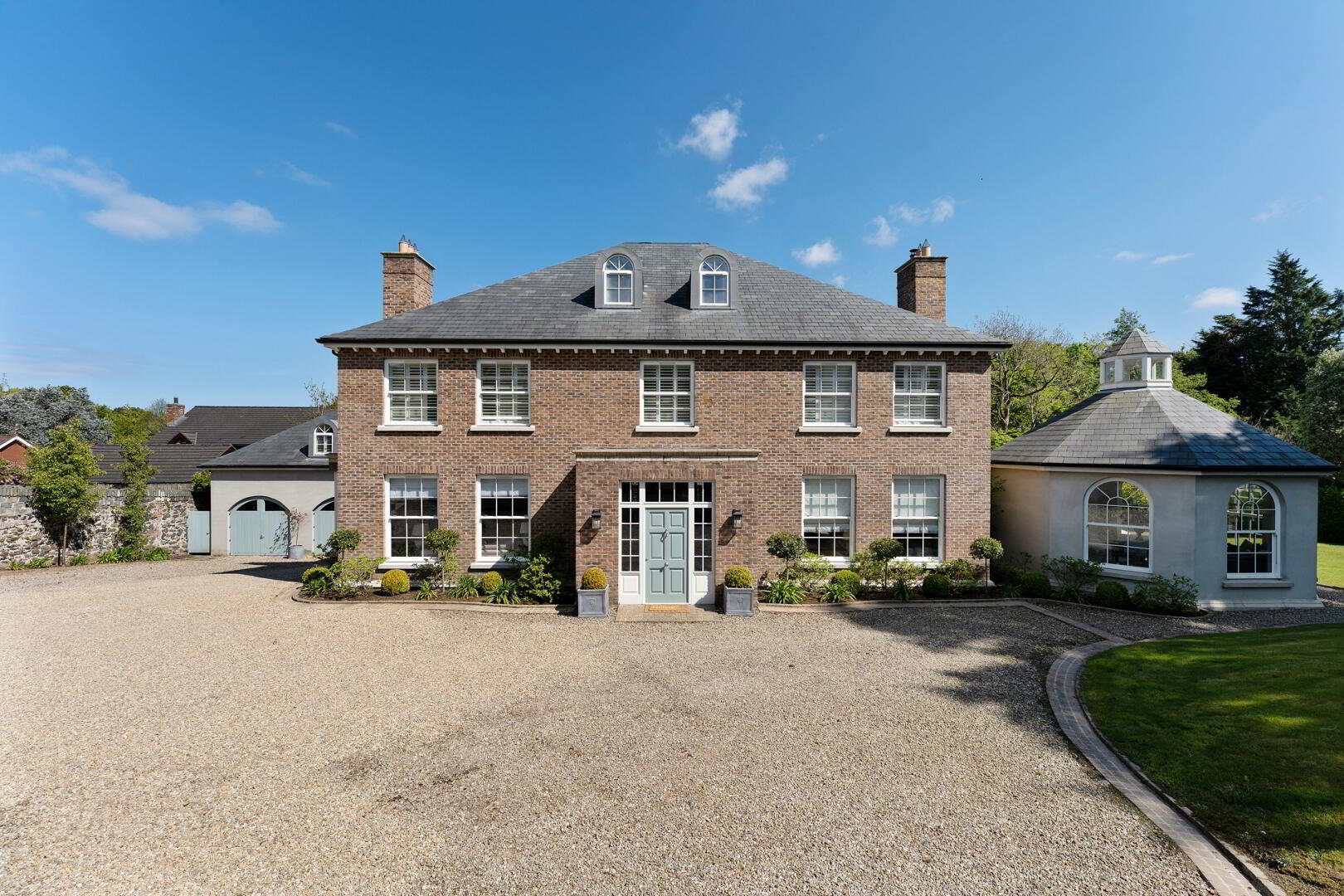 property description image