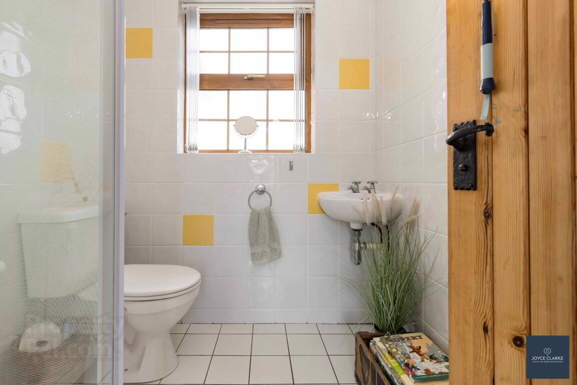 75 Gosford Road 24 of 46