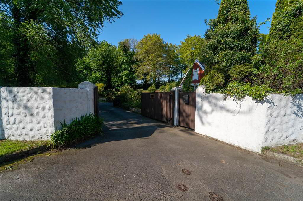 535 Belfast Road 4 of 51