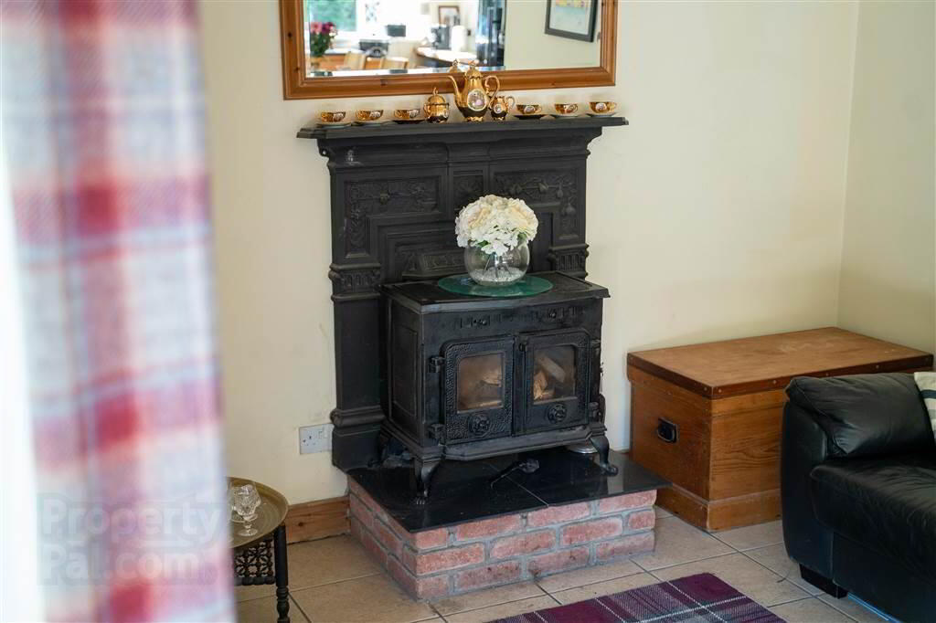 535 Belfast Road 23 of 51