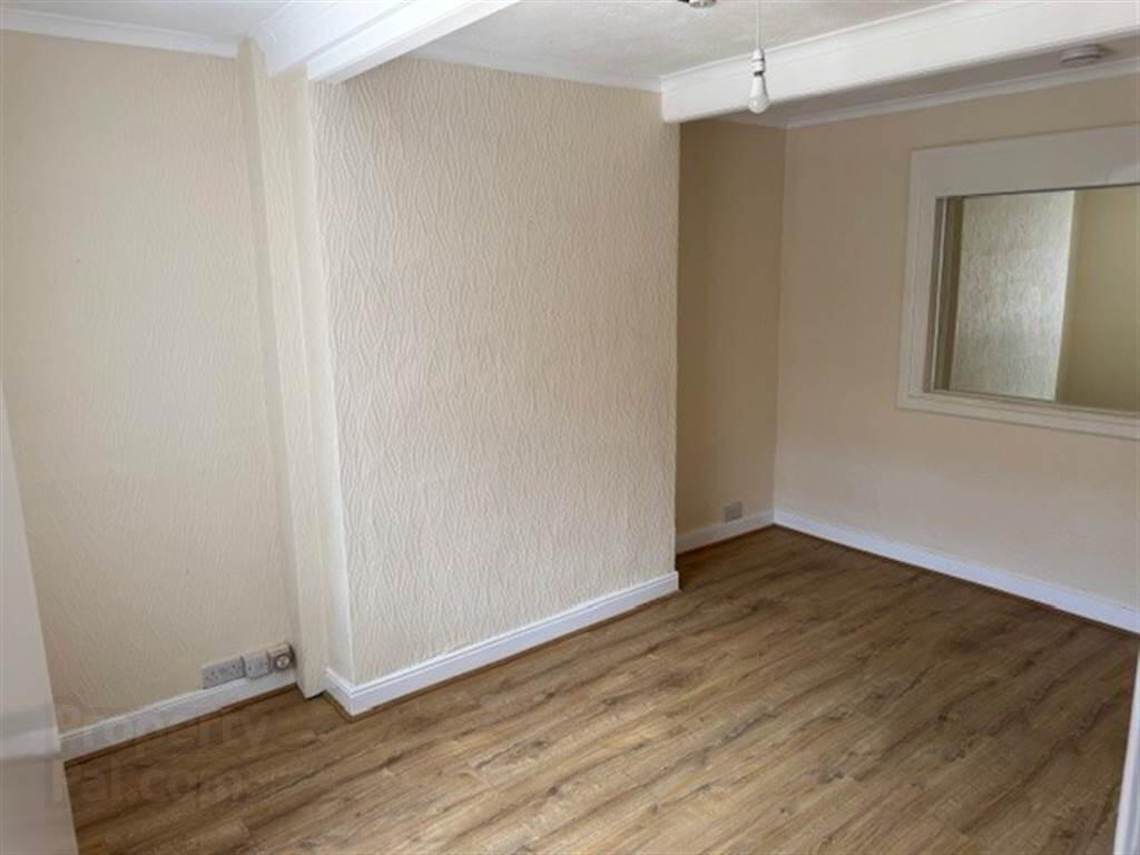 property description image
