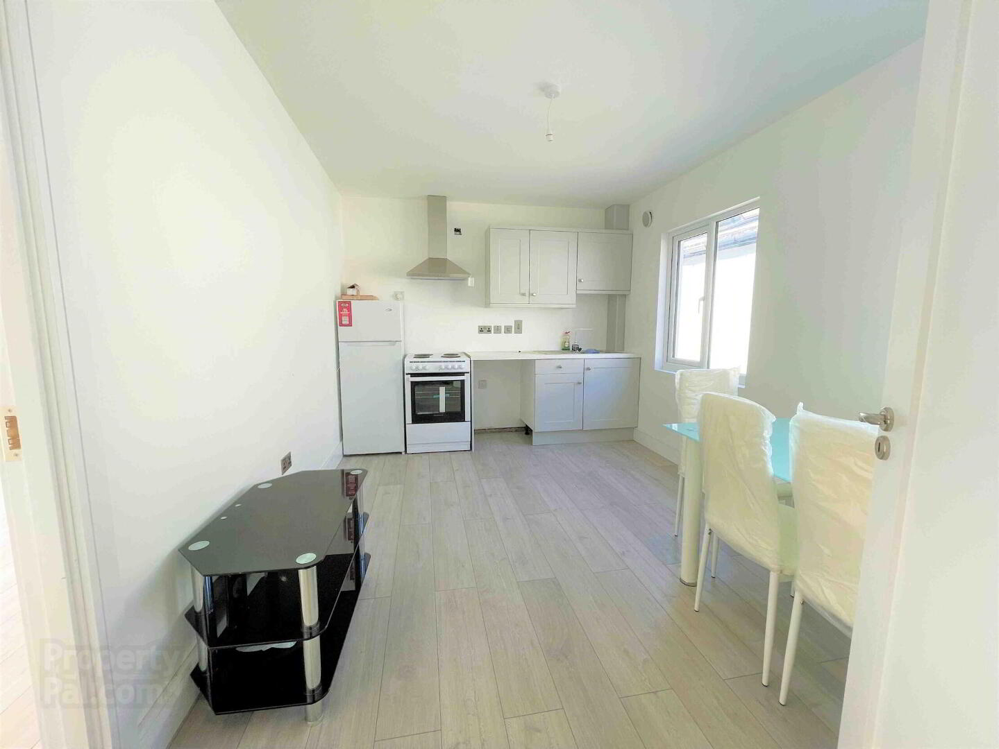 property description image
