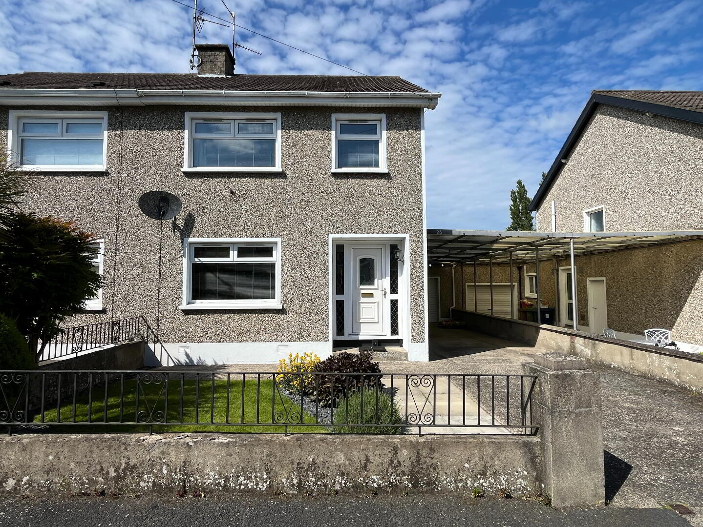 25 Kingsway Drive 1 of 32
