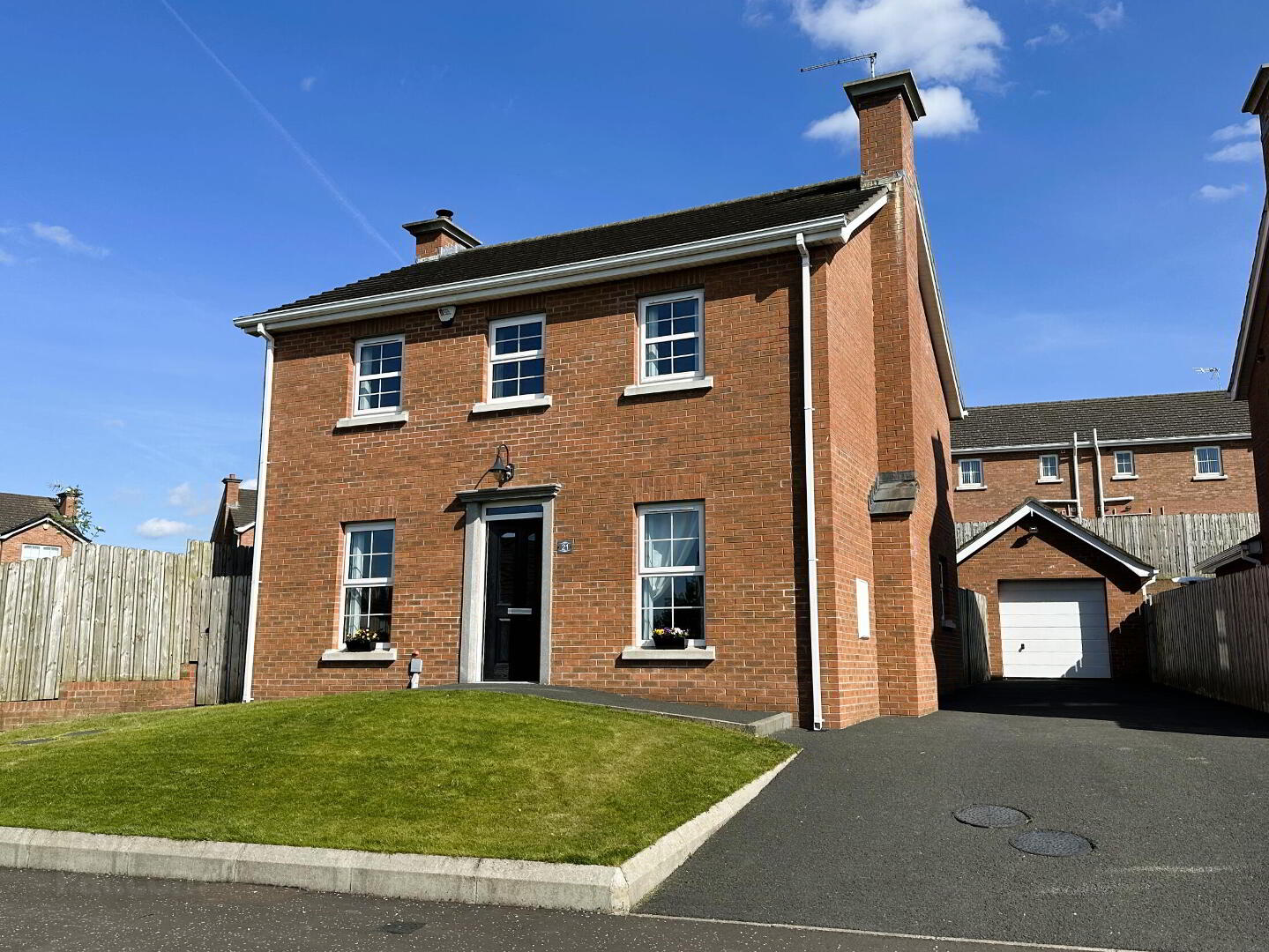 21 Scarvagh Heights 1 of 28