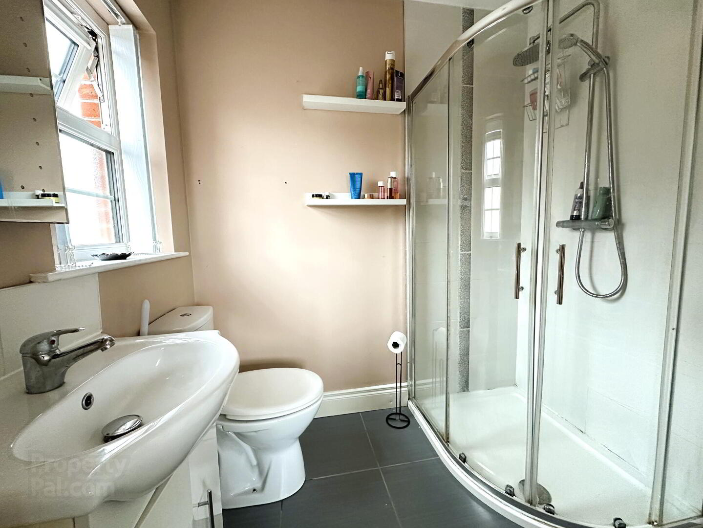 21 Scarvagh Heights 18 of 28