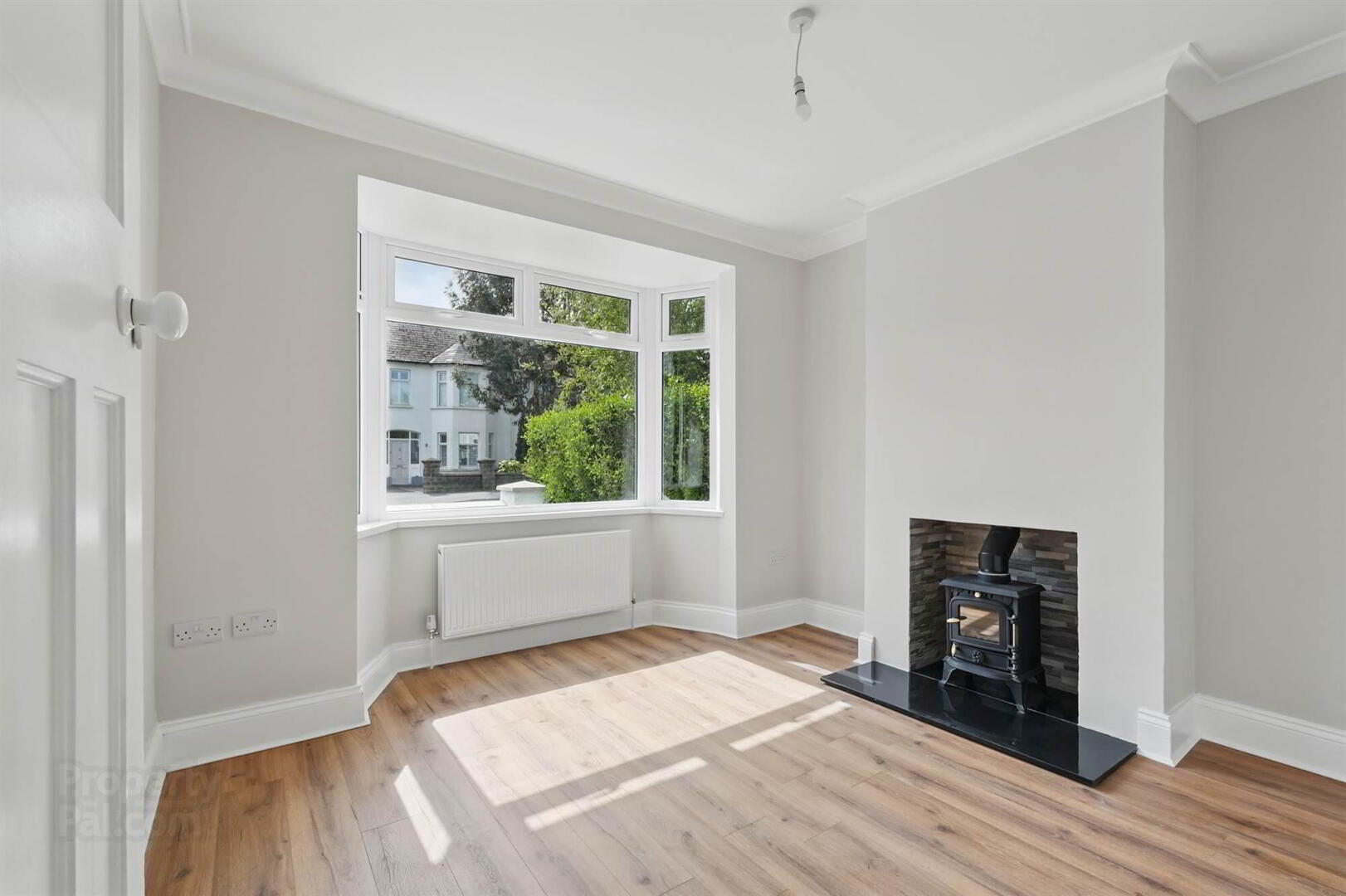 65 Upper Lisburn Road 4 of 21