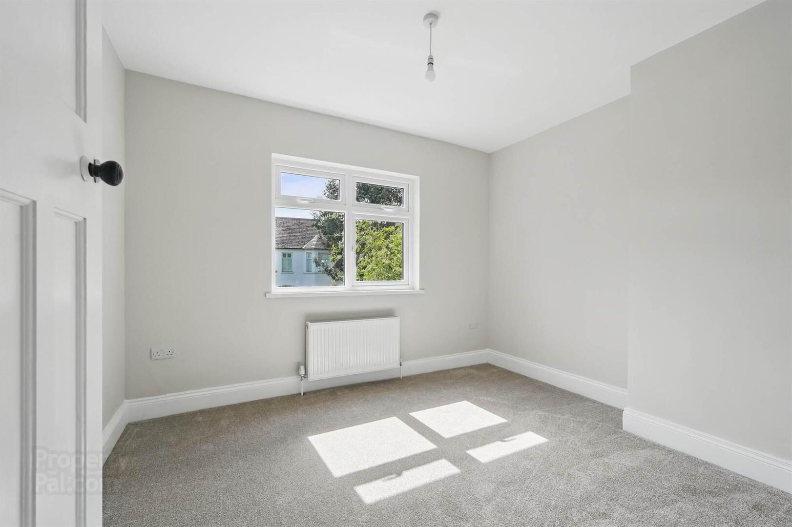 65 Upper Lisburn Road 11 of 21