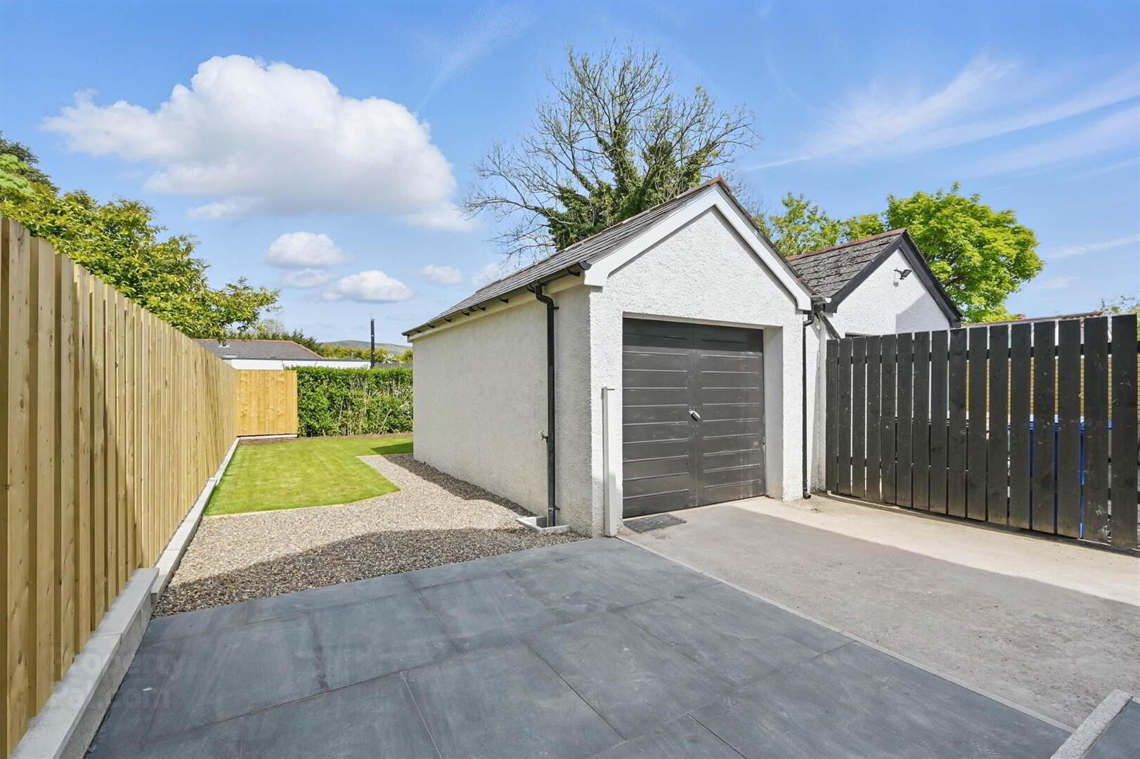 65 Upper Lisburn Road 17 of 21